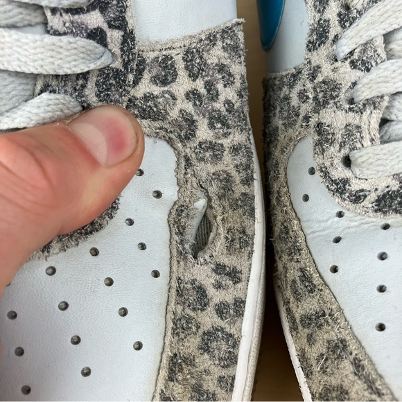 Nike Men’s Size 9.5 Air Force 1 Low PRM Snow Leopard Shoes Beaters - Read! - Picture 6 of 12